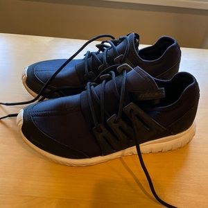Adidas black sneakers